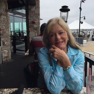 Meet your Posher, Linda